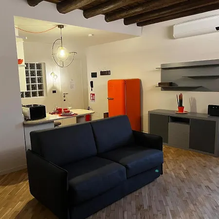 Essenza Del Borgo Nel Cuore Di Un Borgo Antico Apartment *
