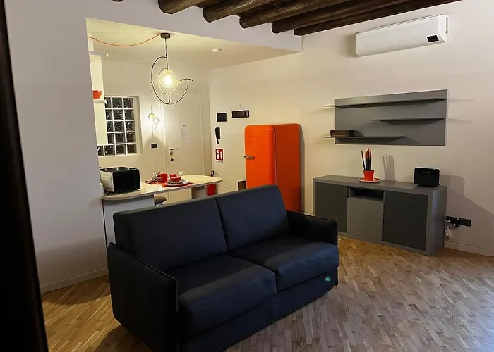 Essenza Del Borgo Nel Cuore Di Un Borgo Antico Apartment *