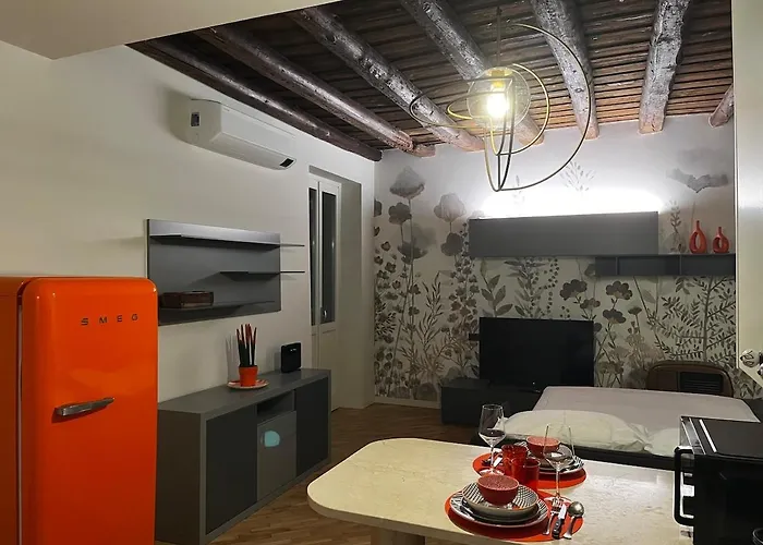 Essenza Del Borgo Nel Cuore Di Un Borgo Antico Apartment *